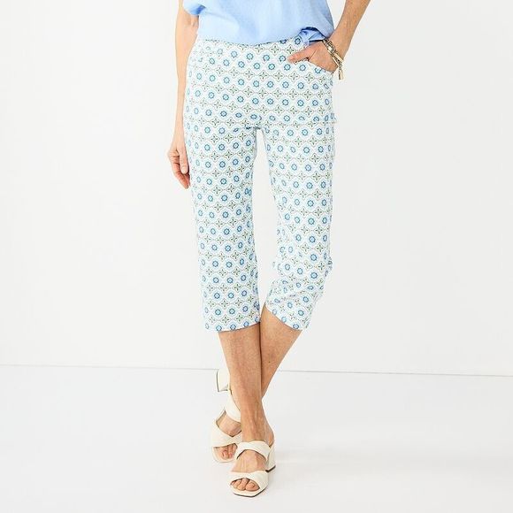 Croft & Barrow Effortless Stretch Capri Pants Womens 16 Light Blue Pull On NEW - Picture 1 of 6